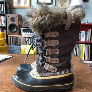 Sorel Joan of Arctic Boot - Waterproof Leather